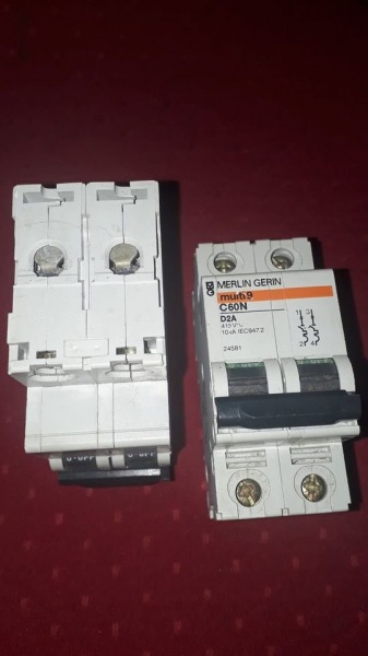 Disjoncteurs merlin gerin c60n 2a courbe d