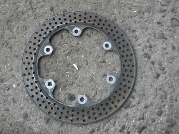 Disque avant droit honda  750 vfr