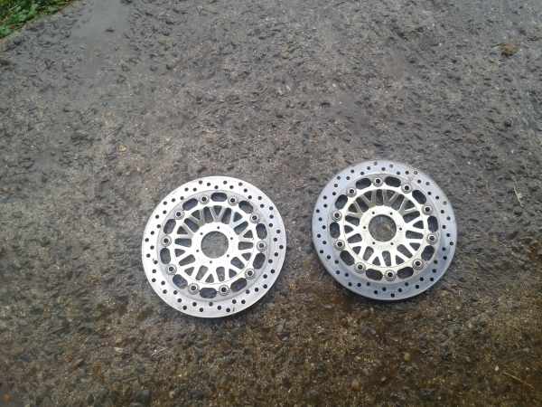 Disques avant honda 900cbr 1992