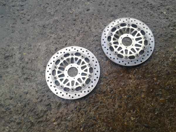 Disques avant honda 900cbr 1992 pas cher