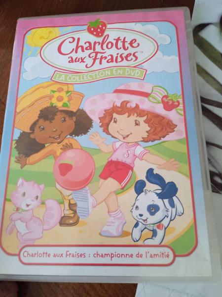 Dvd " charlotte aux fraises "