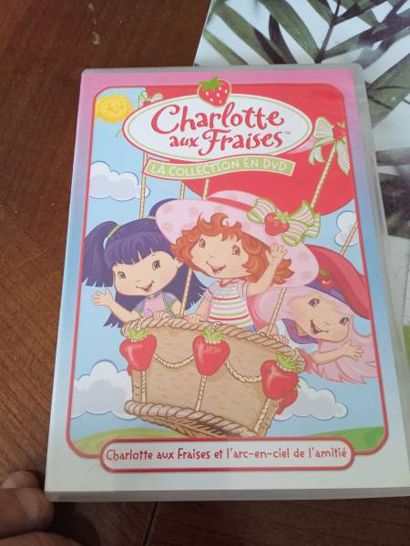 Dvd "charlotte aux fraises"