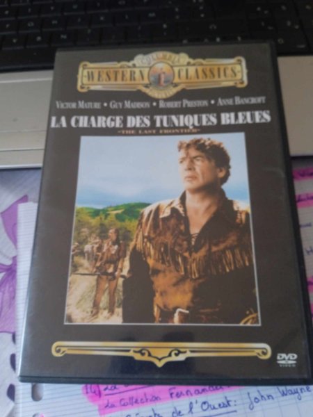 Dvd " la charge des tuniques bleues  "