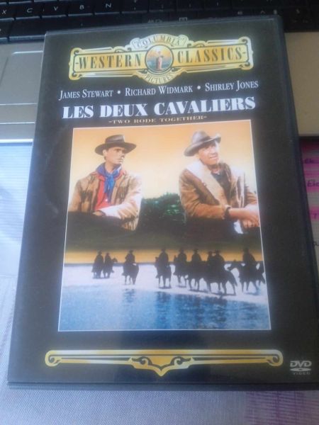 Dvd " les deux cavaliers "