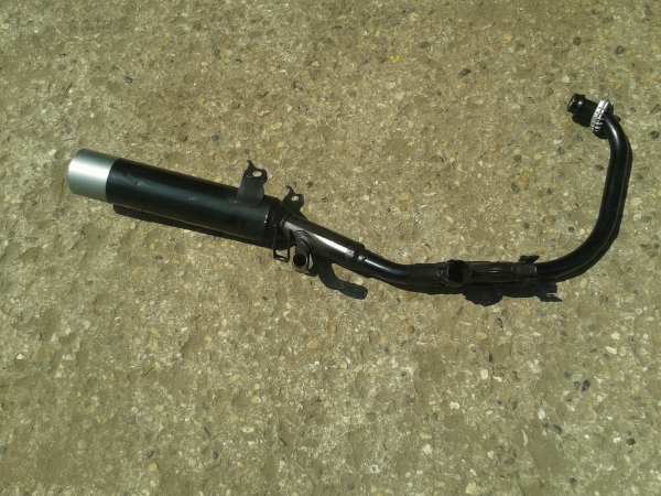 &eacute;chappement  gauche neuf yamaha 600 xj 1988 pas cher