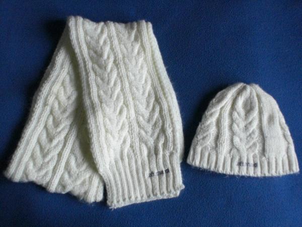 Vente Echarpe noir ou echarpe + bonnet lafuma t.u