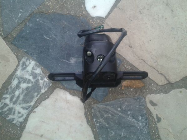 Annonce éclairage de plaque honda 125 xlv varadéro 2006