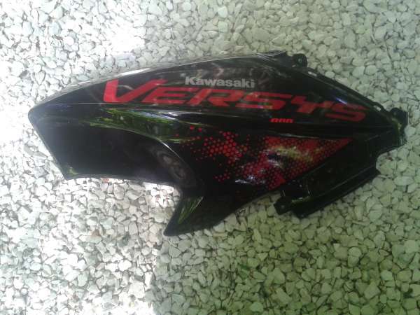 &eacute;cope droite kawasaki 650 versys 2023