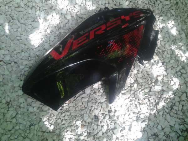 Vente &eacute;cope droite kawasaki 650 versys 2023