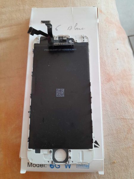 Annonce Ecran lcd pour iphone 6 blanc