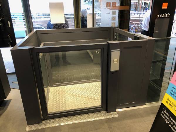 El&eacute;vateur pmr 2 niveaux