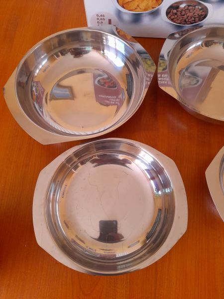 Annonce Ensemble de 4 saladier rond en inox