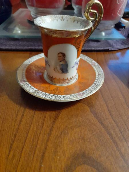 Ensemble tasse et sous tasse portrait napol&eacute;on -