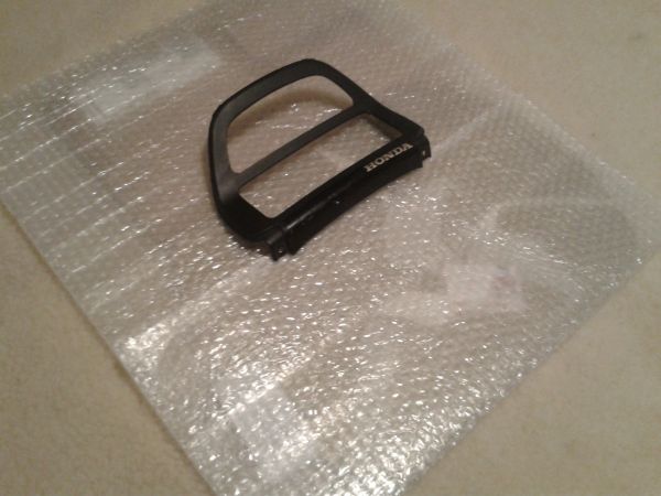 Entourage de feux arri&eacute;re honda 900 cbr 1993 pas cher