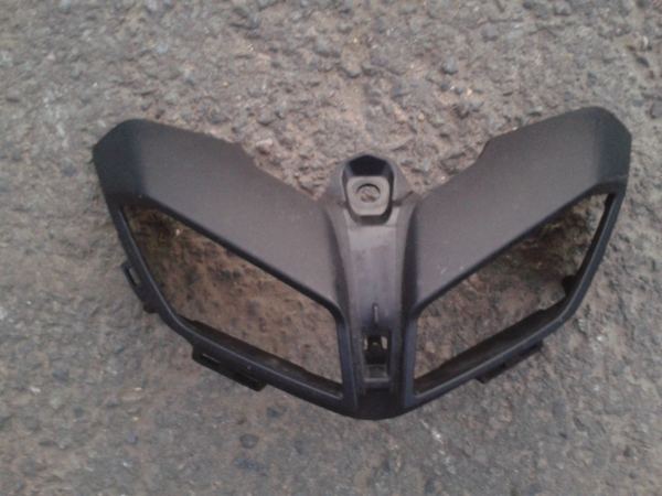 Entourage de phare yamaha mt09 2018