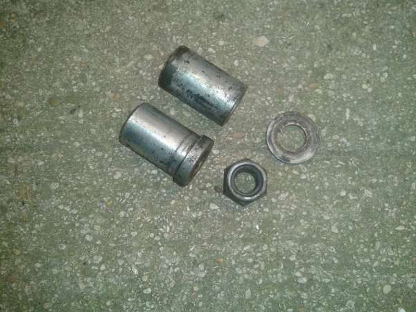 Vente Entretoises avant suzuki 750 gsxef 1986