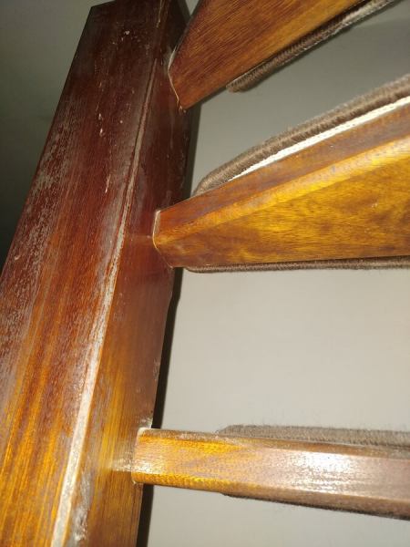 Annonce Escaliers colima&ccedil;on en bois