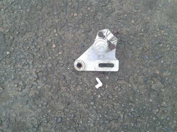 &eacute;trier de frein arri&eacute;re derby 50 2015