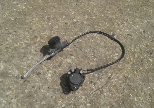 &eacute;trier maitre cylindre motob&eacute;cane 125 lt3 1975