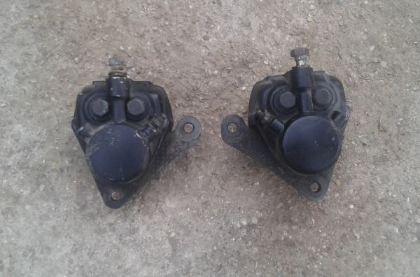 étriers de freins avant kawasaki z500b 1980