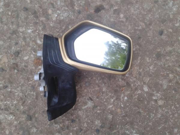 &eacute;troviseur droit honda 1500 gl anniversaire 1991