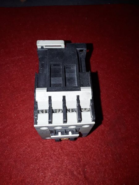 Ca4dn31 - relais contacteur 24v continu pas cher