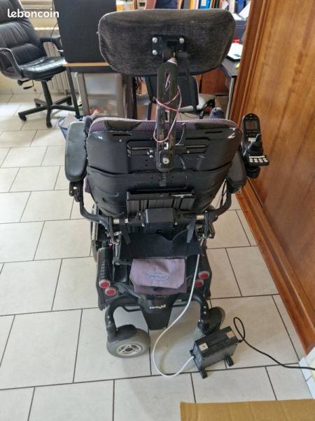 Vente Fauteuil roulant &eacute;lectrique