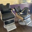 Paire de fauteuils de barbier vintage henry colome