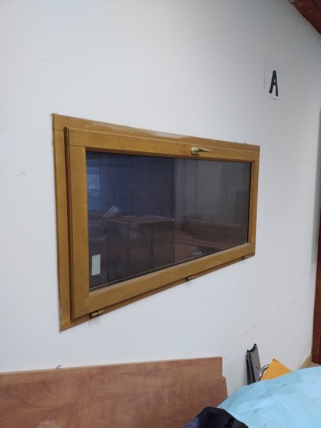 Fenêtre en bois double vitrage