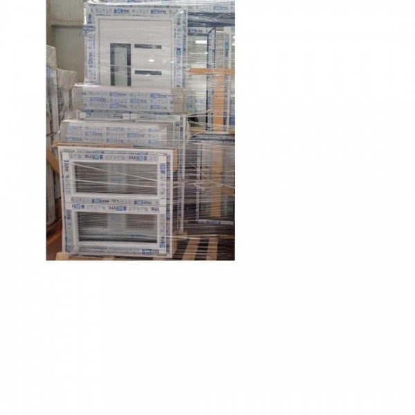 Fen&ecirc;tre en stock