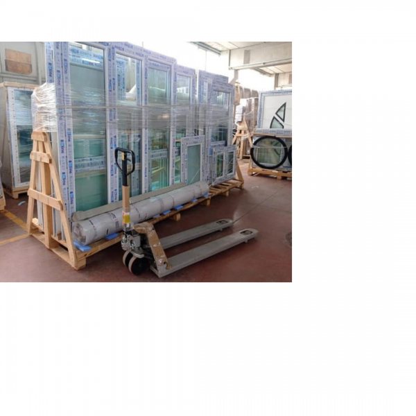 Fen&ecirc;tre en stock