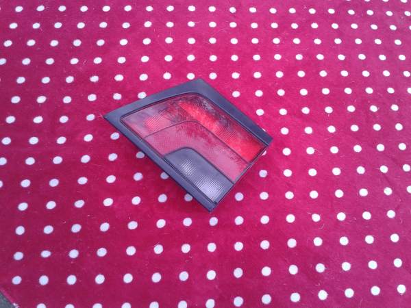 Feux arri&eacute;re gauche central  peugeot 806 hdi 2005 pas cher