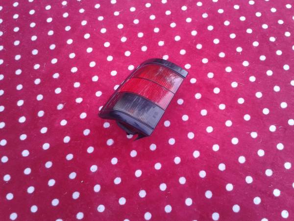 Vente Feux arri&eacute;re gauche principal peugeot 806 hdi 2005