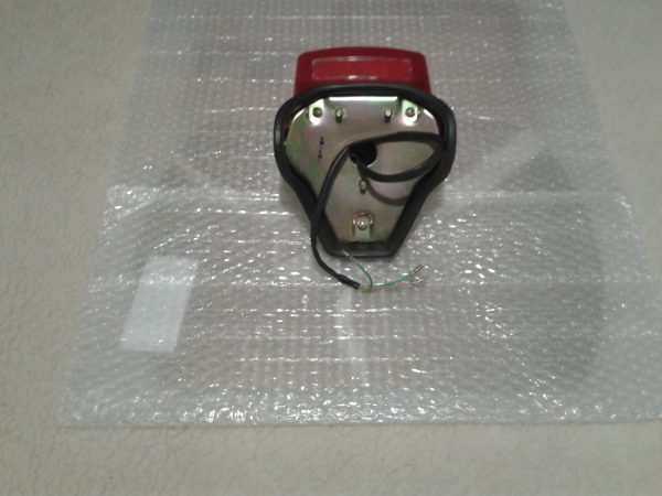 Feux arriére neuf daelim 125  daystar fi  2022 pas cher