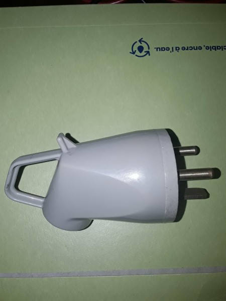 Fiche 2p+t  plastique 20a 400v - legrand - 055632