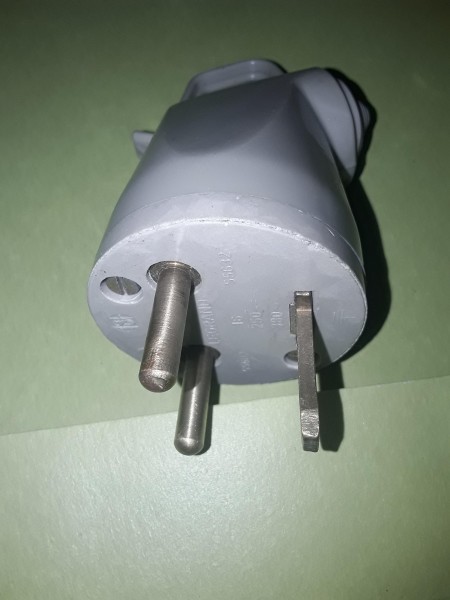 Fiche 2p+t  plastique 20a 400v - legrand - 055632 pas cher