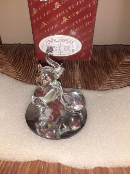 Figurine el&eacute;phant ballon sur base miroir pas cher