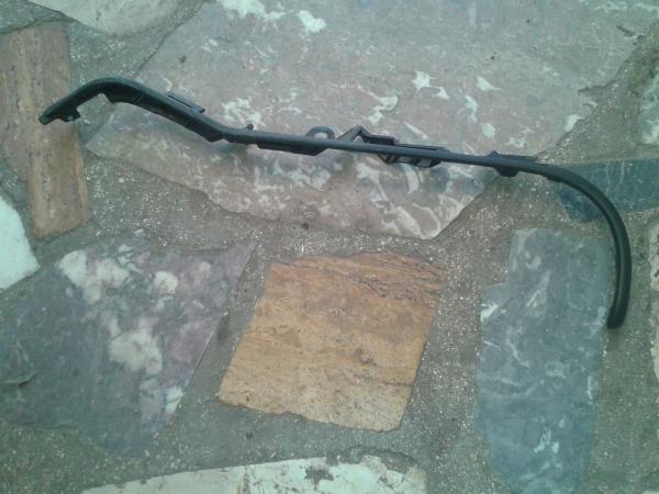 Annonce Fixation car&eacute;nage gauche yamaha tmax 530 2018