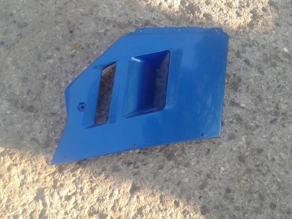 Flanc carénage droit bleu suzuki1100 gsxr 1989