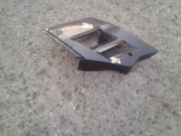 Annonce Flanc carénage droit gris suzuki 1100 gsxr 1990