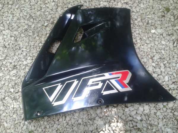 Vente Flanc car&eacute;nage droit honda 750 vfr 1990