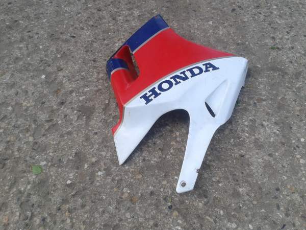 Flanc car&eacute;nage droit honda125 nsr 1991 pas cher