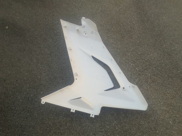Annonce Flanc carénage droit neuf  aprillia rs 125 2011