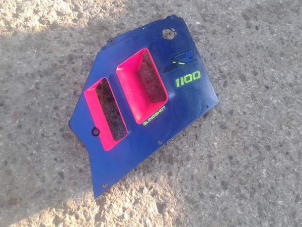 Vente Flanc carénage droit rose suzuki 1100 gsxr 1991