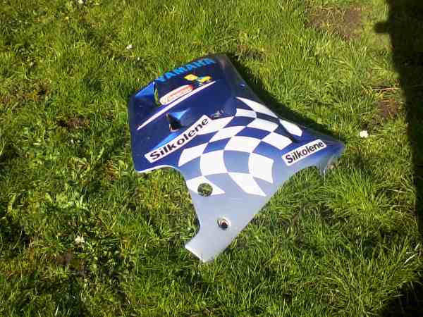 Vente Flanc car&eacute;nage droit yamaha fz 750 1993