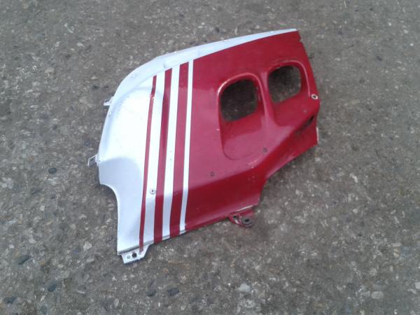 Flanc car&eacute;nage gauche honda 1000 cbr 1987 pas cher