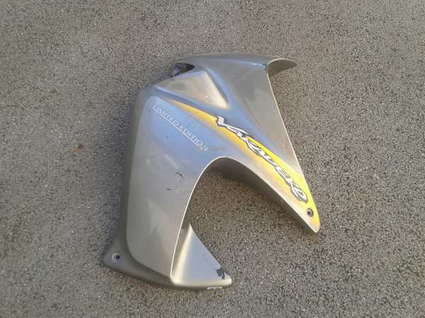 Vente Flanc car&eacute;nage gauche honda 125 xlv 2002