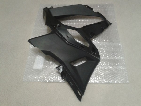 Flanc car&eacute;nage gauche kawasaki 1000 versys 2021