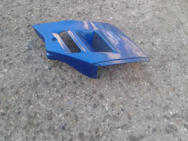 Annonce Flanc carénage gauche suzuki 1100 gsxr 1989