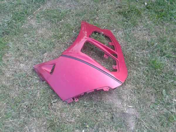 Vente Flanc car&eacute;nage gauche suzuki 900 rf 1997